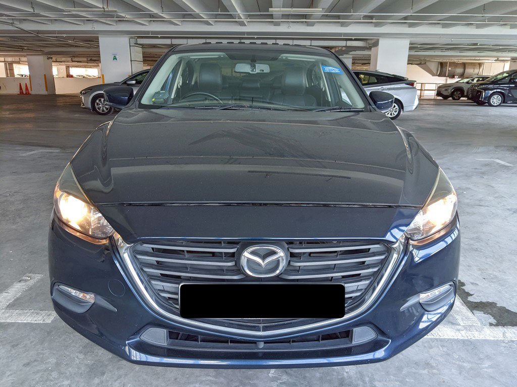 Mazda 3 Sedan 1.5 At Eu6