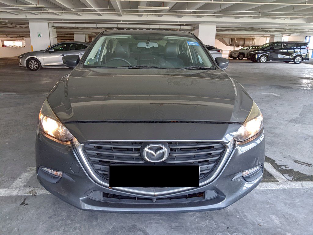 Mazda 3 Sedan 1.5 At Eu6