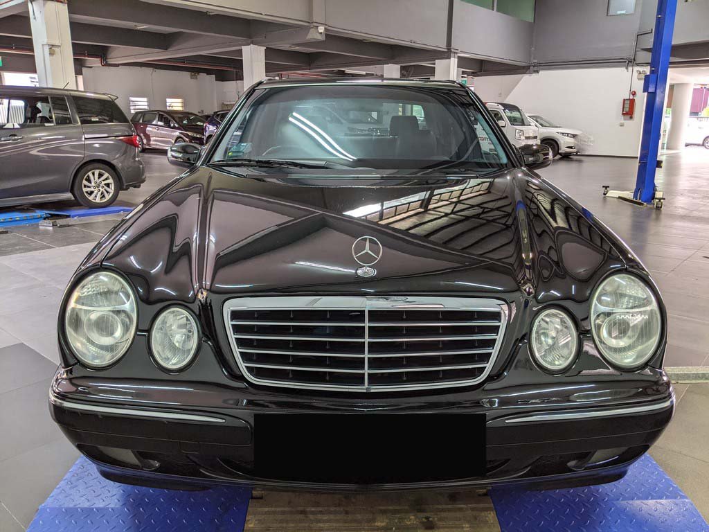 Mercedes Benz E200ML Auto (COE Till 04/2029)