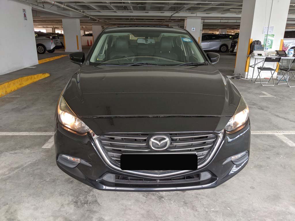 Mazda 3 Sedan 1.5 At Eu6