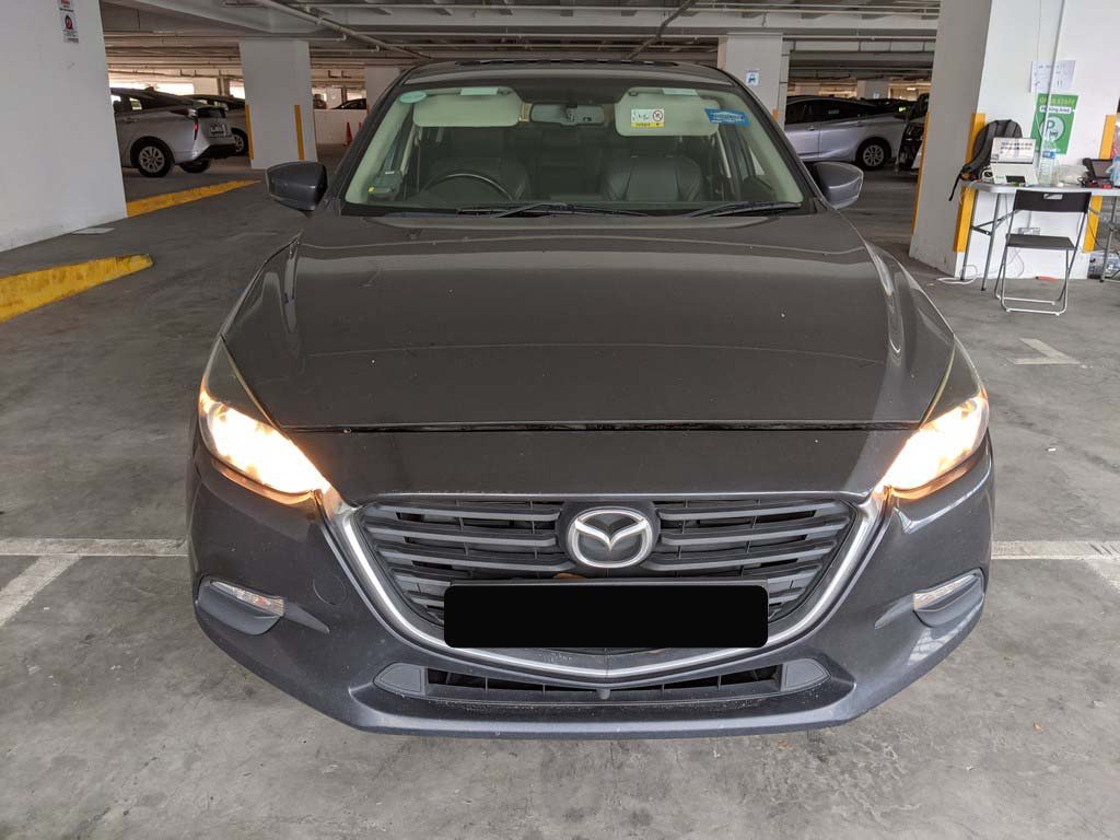 Mazda 3 Sedan 1.5 At Eu6