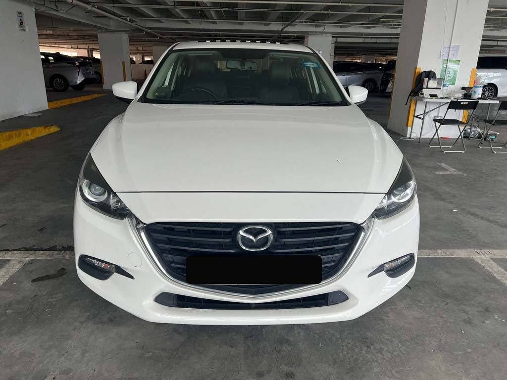 Mazda 3 Sedan 1.5 At Eu6