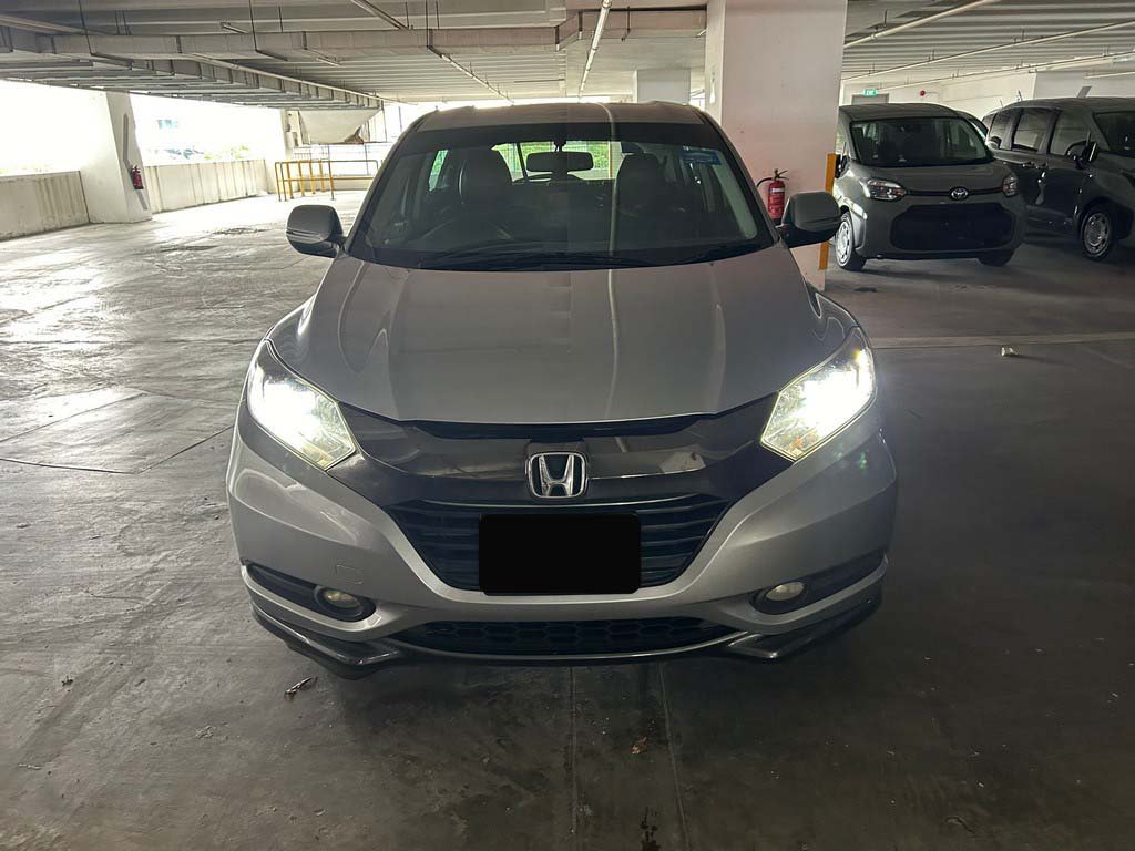 Honda Vezel 1.5X Auto (Hybrid)