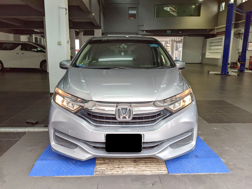 Honda Shuttle 1.5 Auto (Hybrid)