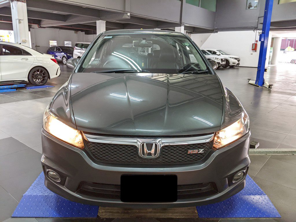 Honda Stream 1.8x A (COE Till 09/2028)