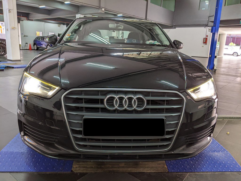 Audi A3 Sedan 1.4 TFSI (Attraction)