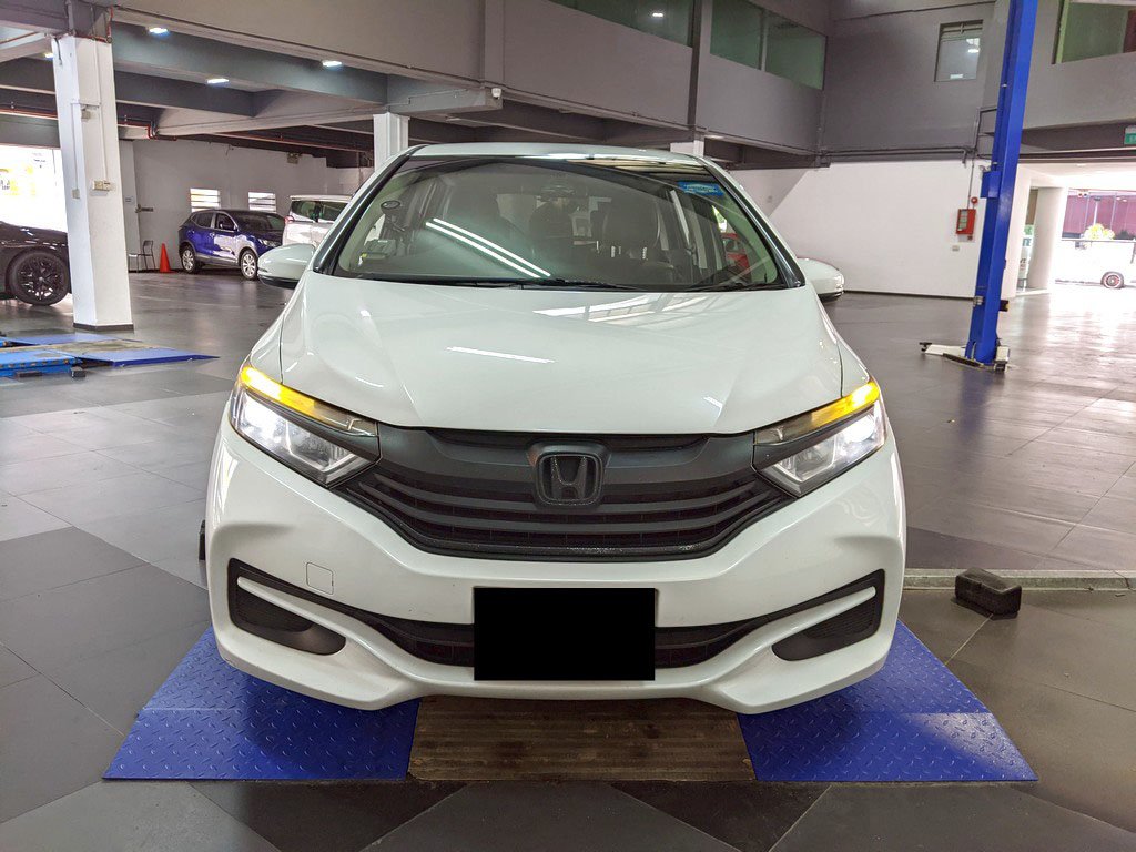 Honda Shuttle 1.5 Auto (Hybrid)