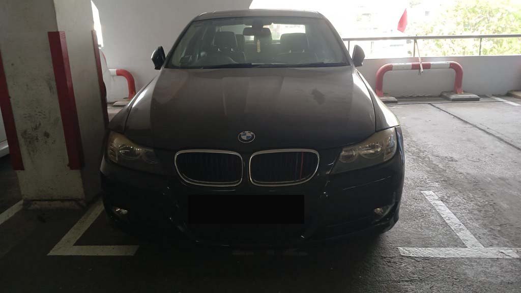 BMW 318I 2.0L A/T Abs D/Airbag 2wd 4dr Sr (COE Till 03/2030)