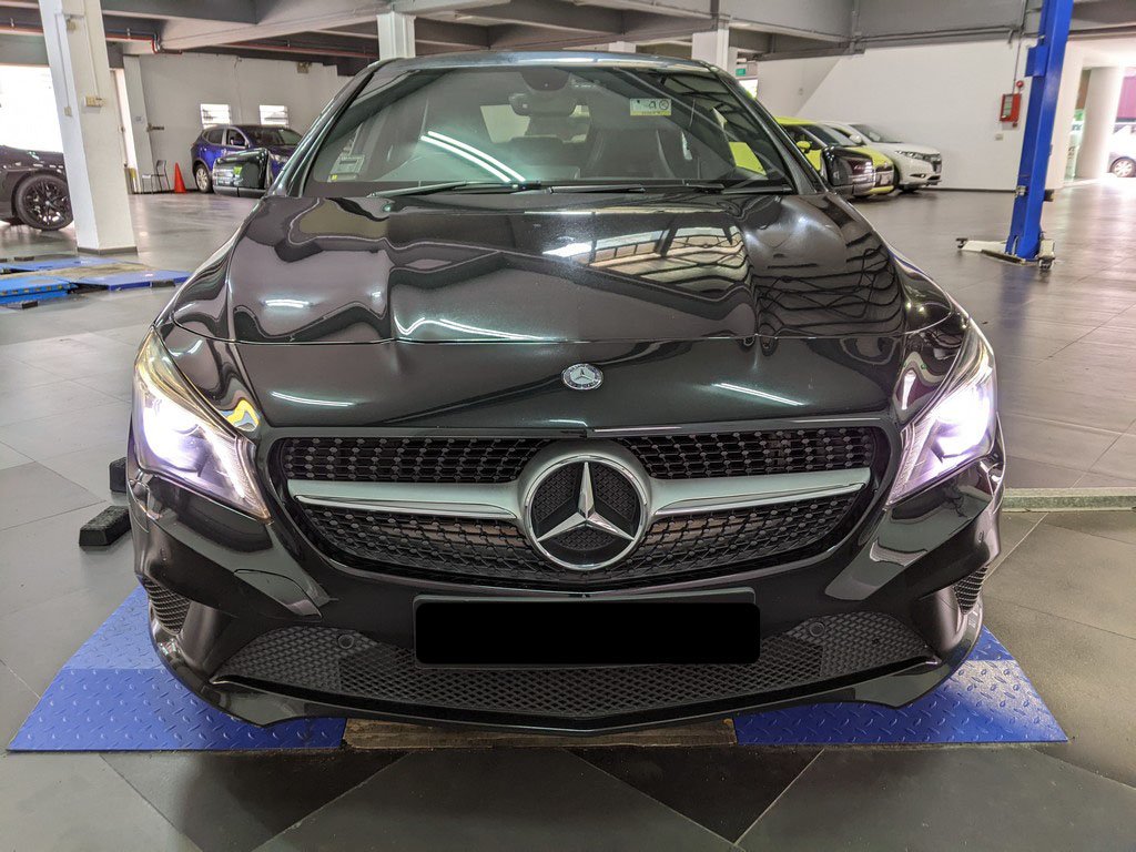 Mercedes Benz Cla180 (r18 Bi Sr)