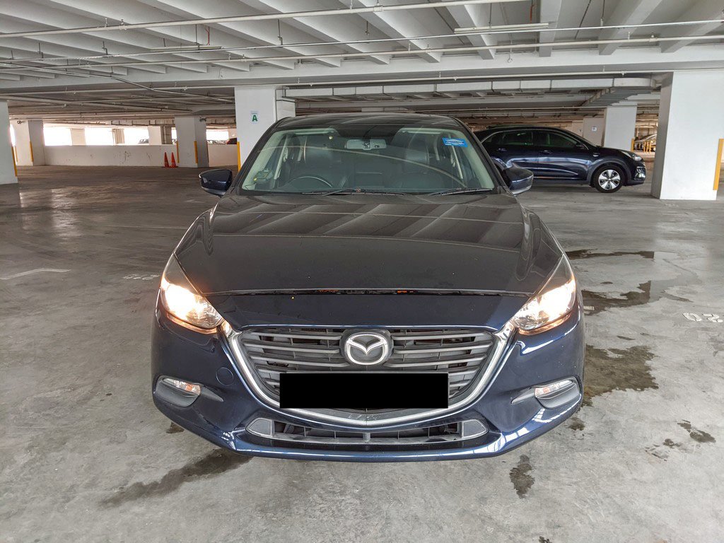 Mazda 3 Sedan 1.5 At Eu6