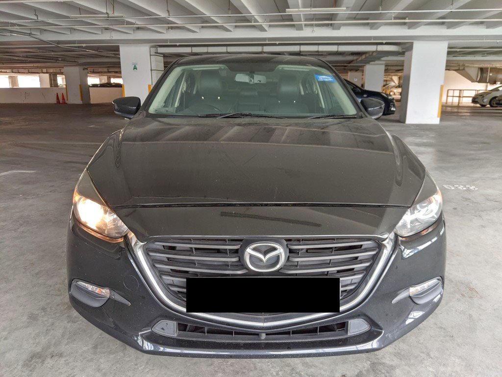 Mazda 3 Sedan 1.5 At Eu6