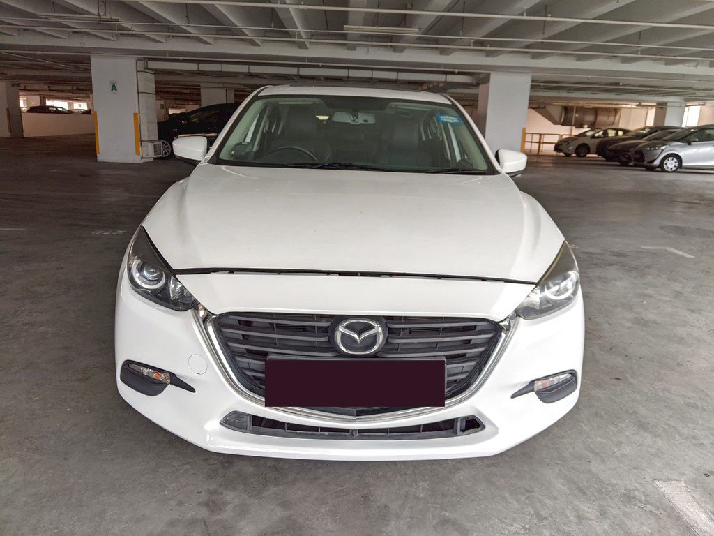 Mazda 3 Sedan 1.5 At Eu6