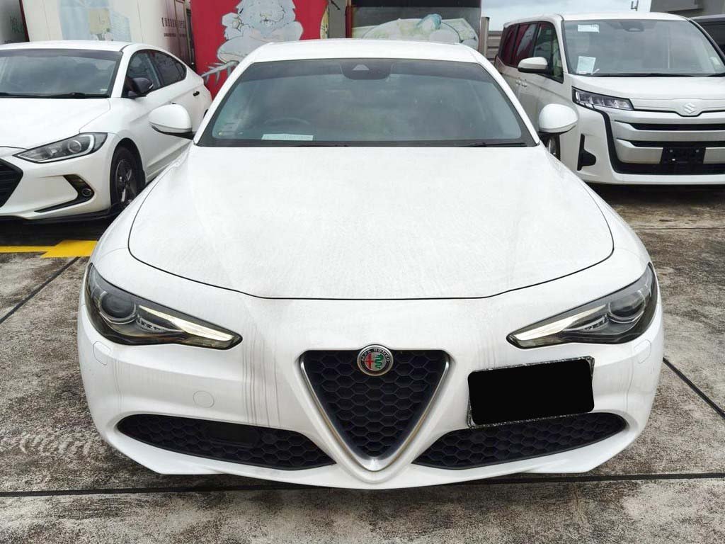 Alfa Romeo Giulia 2.0L Super
