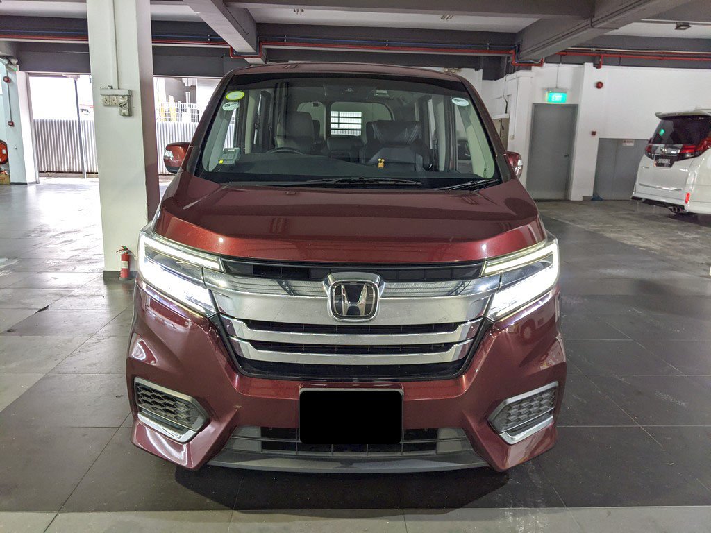 Honda Stepwagon Spada 8 Seater 1.5 Cvt