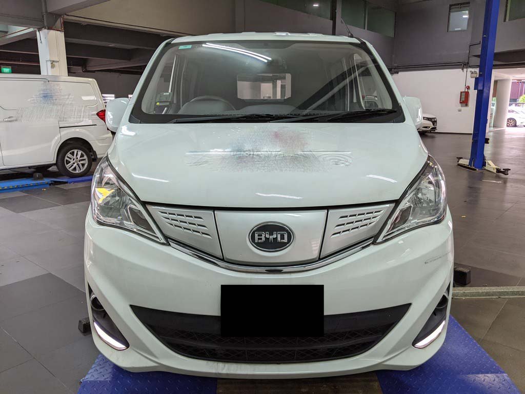 Byd T3 (Electric Vehicle)