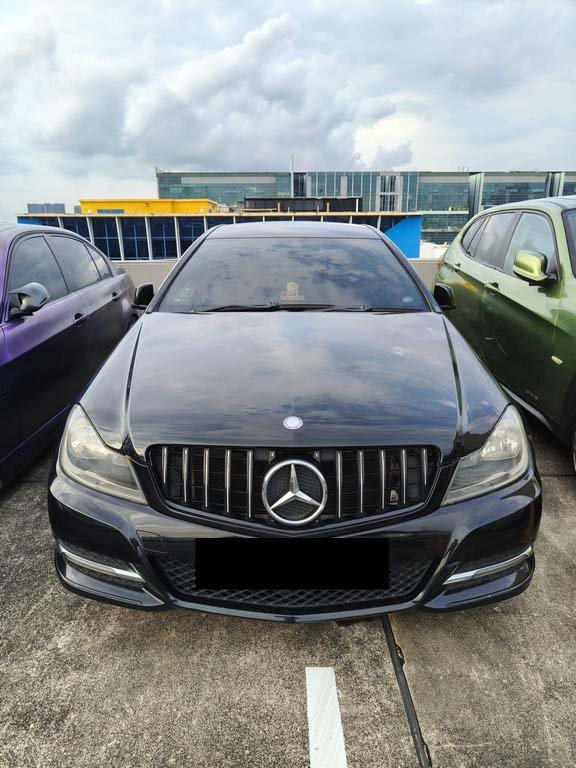 Mercedes Benz C 180 (COE Till 12/2027)