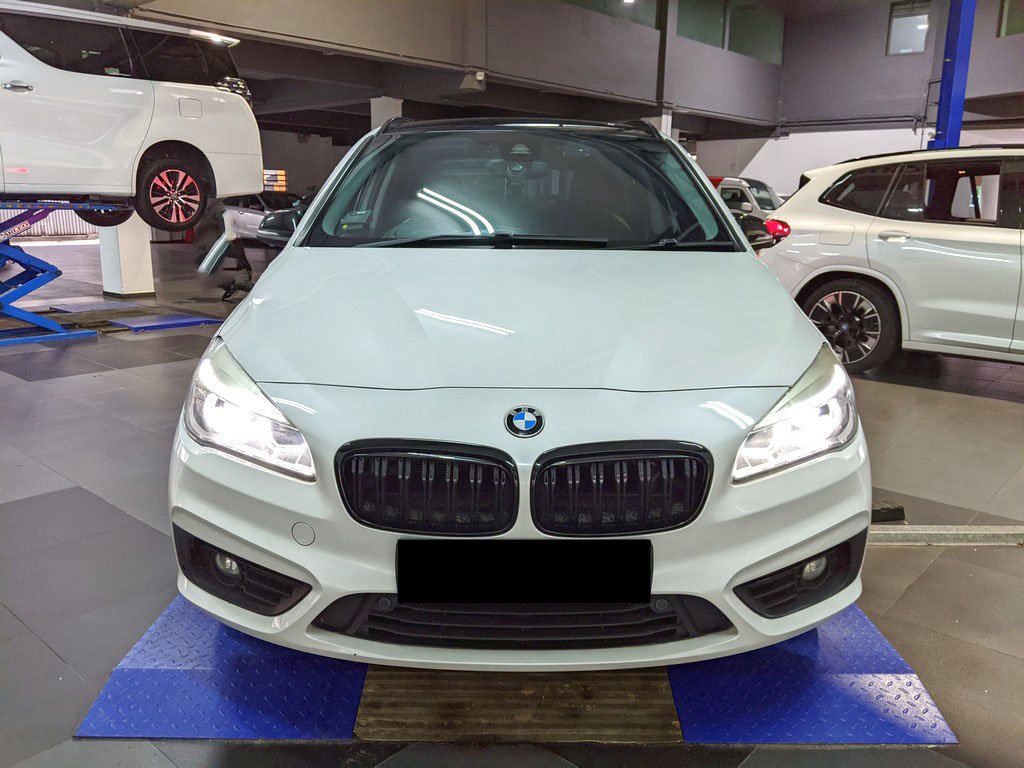 BMW 218i Active Tourer D/ab Led Dsc Abs