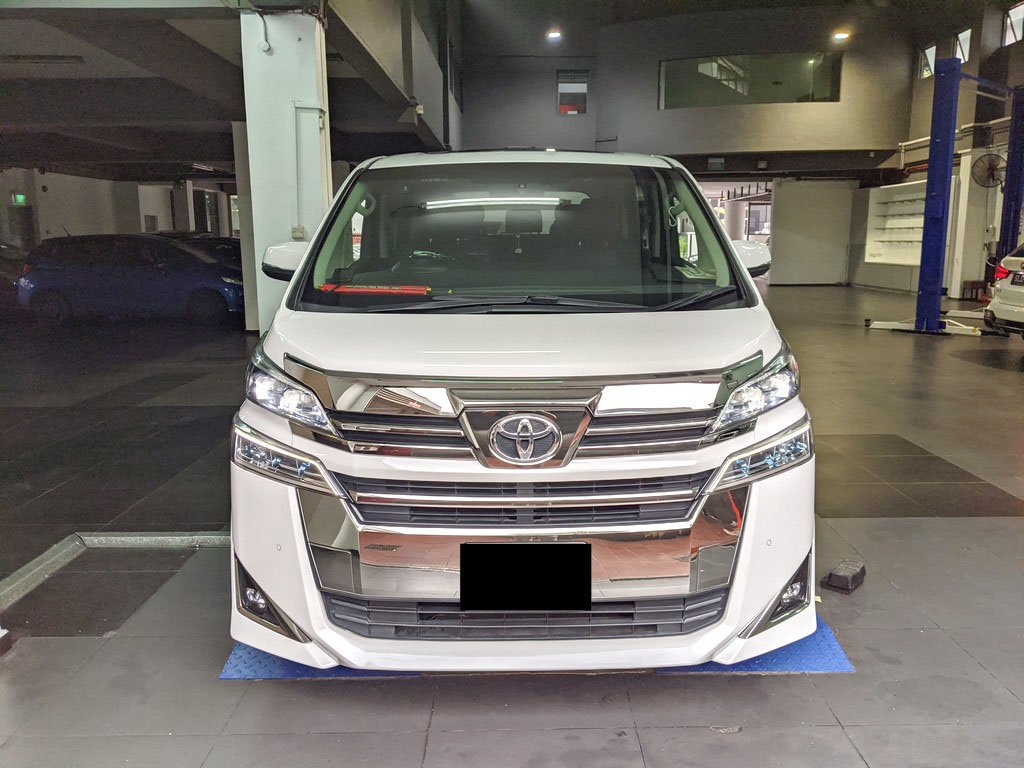 Toyota Vellfire Elegance Moonroof (auto)