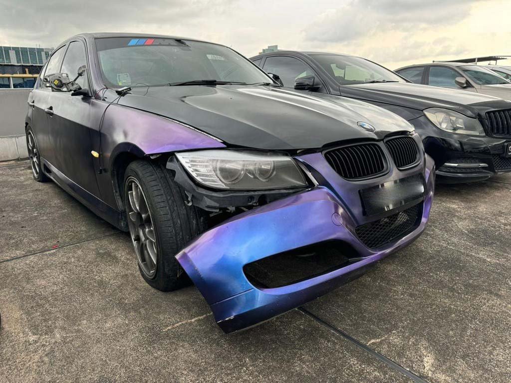 BMW 318I 2.0 AT D/Ab 2wd 4dr Gas/d Sr Drl (COE Till 11/2030)