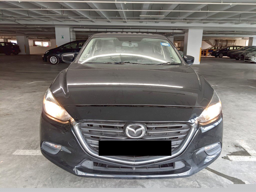 Mazda 3 Sedan 1.5 At Eu6