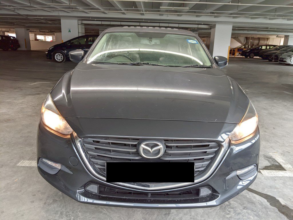 Mazda 3 Sedan 1.5 At Eu6