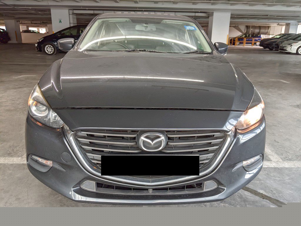 Mazda 3 Sedan 1.5 At Eu6
