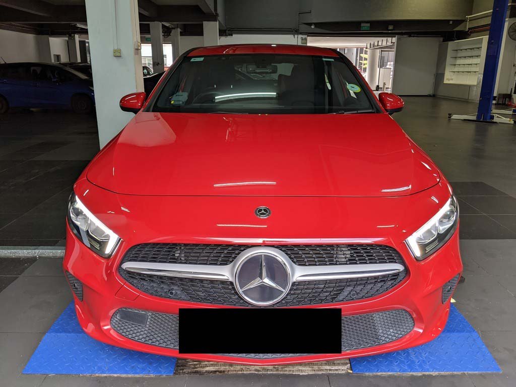 Mercedes Benz A200 Saloon Progressive (R18 Led)