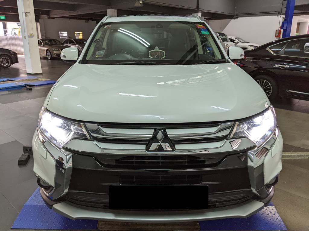 Mitsubishi Outlander 2.4 Cvt Awd S/R Facelift