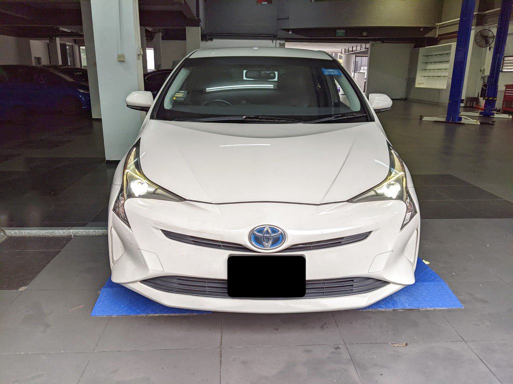 Toyota Prius 1.8s Cvt (Hybrid)