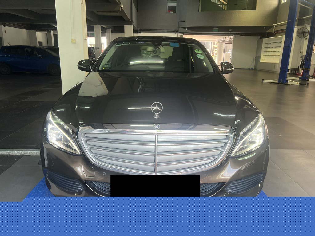 Mercedes Benz C180 Exclusive (R17 Led)