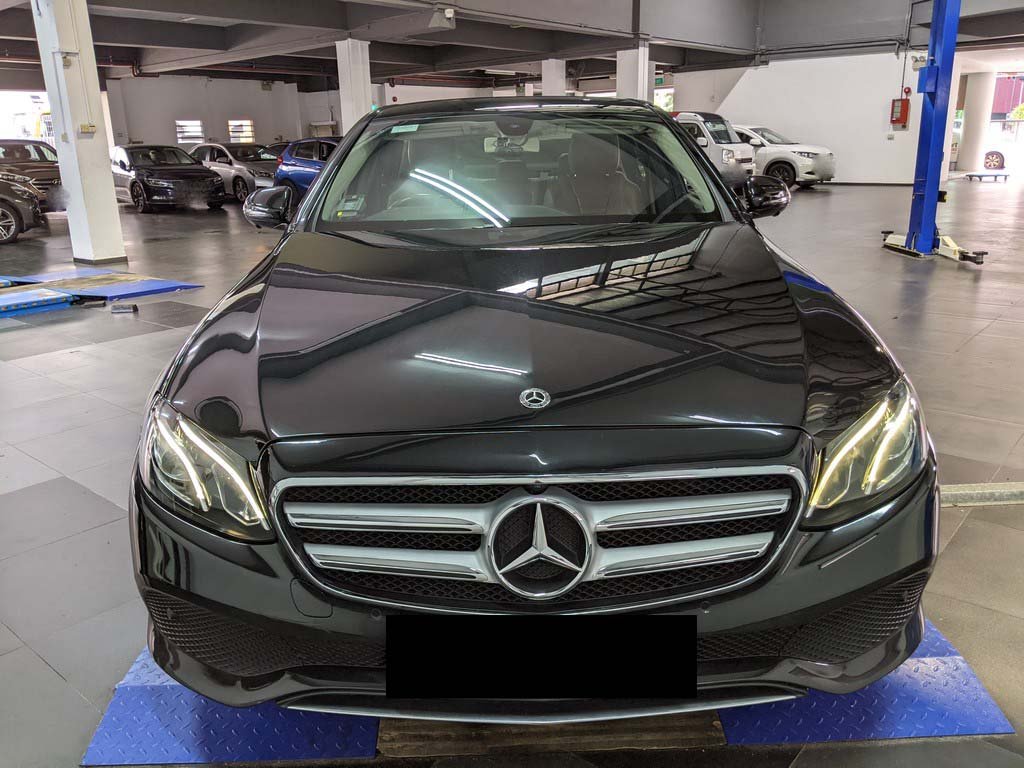 Mercedes Benz E200 Avg (R18 Led)