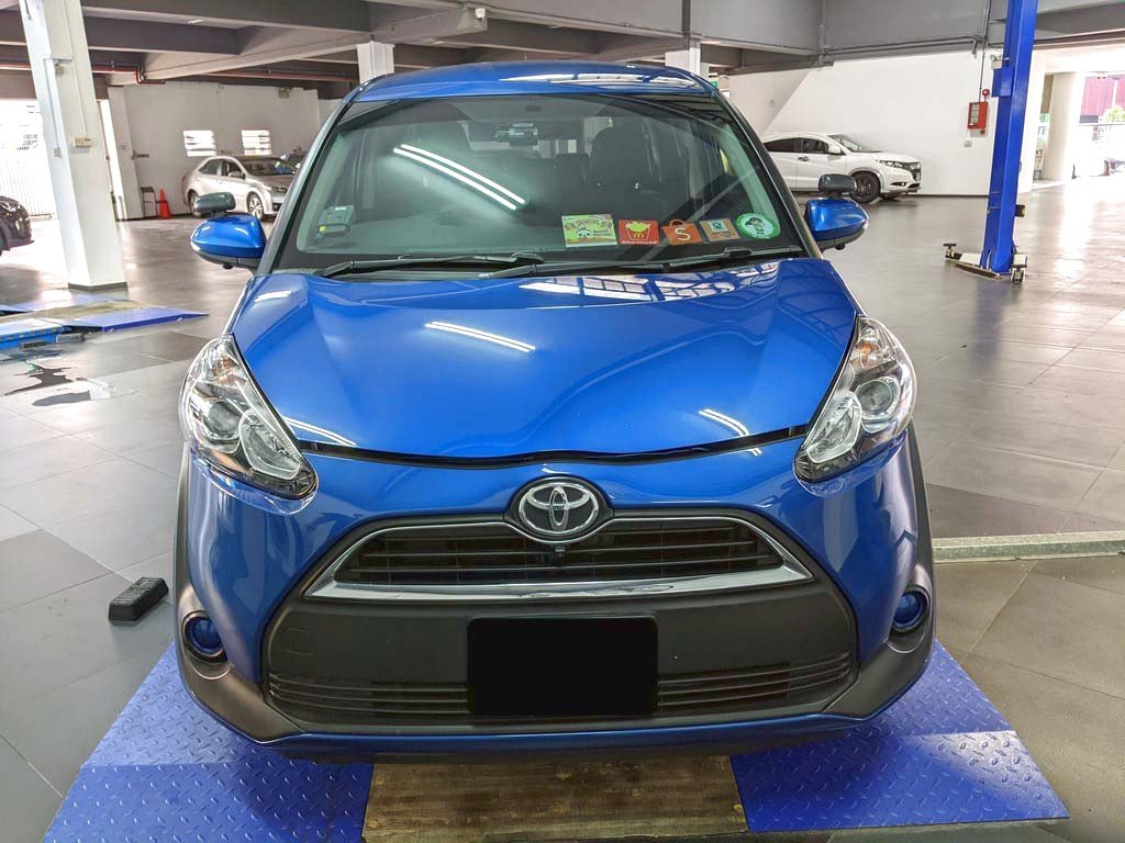 Toyota Sienta 1.5X CVT