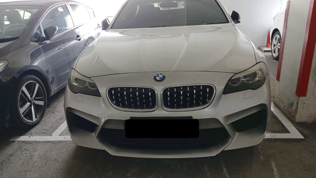 BMW 523i 2.5 At Abs D/ab 2wd 4dr Gas/d Nav (COE Till 05/2030)