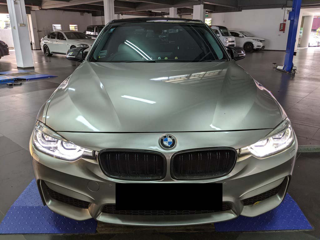 BMW 318I Sedan Led Nav