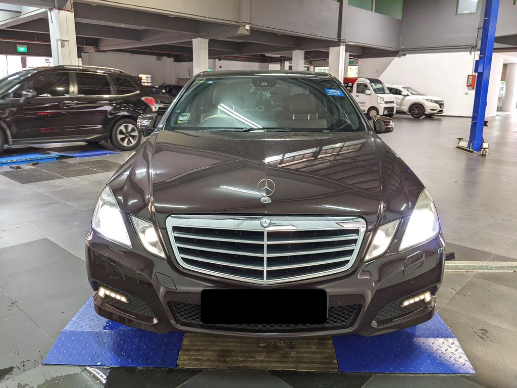 Mercedes Benz E 300 (COE Till 12/2029)