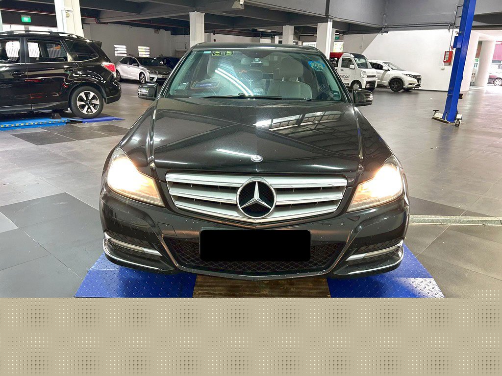 Mercedes Benz C 180 Kompressor (COE Till 04/2032)