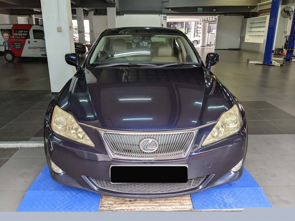 Lexus IS250 Auto Luxury (COE Till 11/2027)