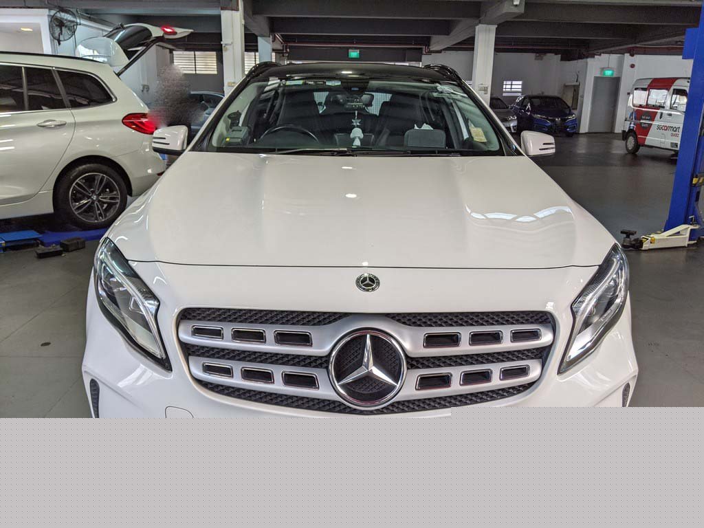 Mercedes Benz Gla180 Urban (R18 Led)