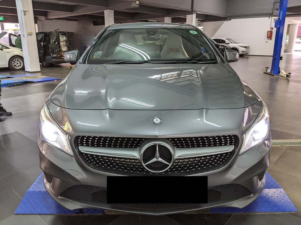 Mercedes Benz Cla180 (R18 BI)