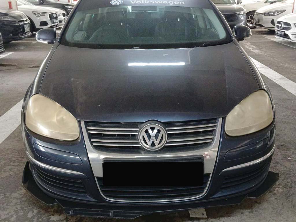 Volkswagen Jetta 1.6 A Za 2wd (COE Till 08/2028)