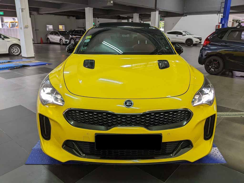 Kia Stinger 2.0a 2wd Sunroof