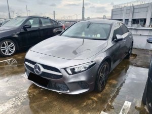 Mercedes Benz A200 Saloon Progressive (R18 Led)