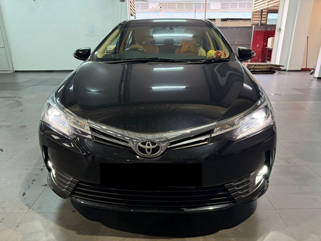 Toyota Corolla Altis Elegance Auto