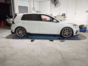 Volkswagen Golf GTI 2.0 DSG