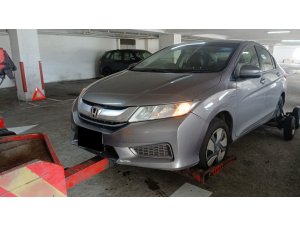 Honda Grace 1.5 Dx Cvt Abs D/airbag 2wd (Hybrid)