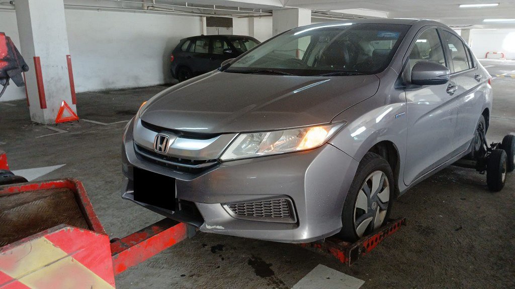 Honda Grace 1.5 Dx Cvt Abs D/airbag 2wd (Hybrid)