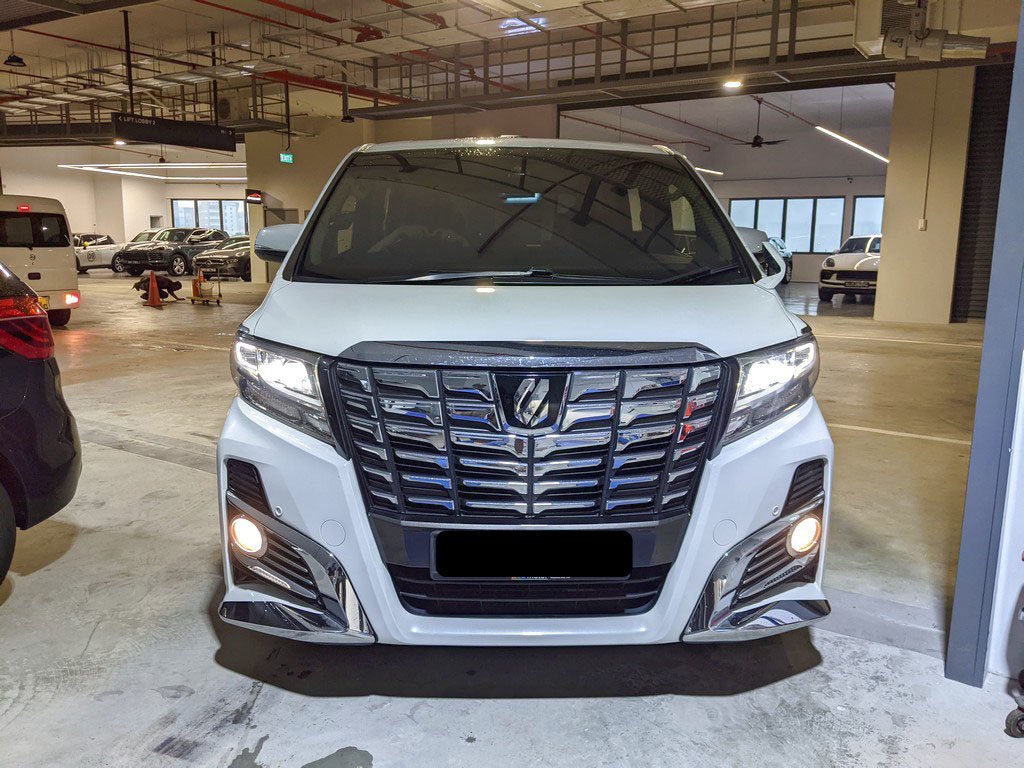 Toyota Alphard 2.5x Cvt Abs D/airbag 2wd 5dr