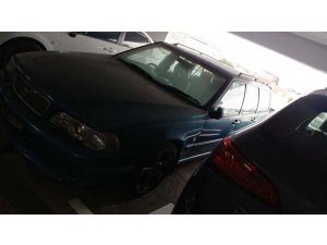 Volvo V70 2.0 Auto (COE Till 11/2027)