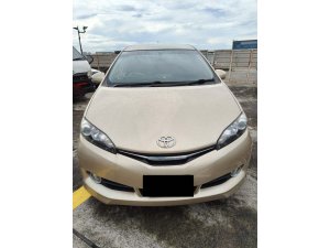 Toyota Wish 1.8 Cvt