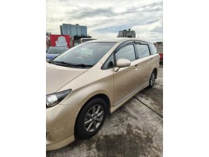 Toyota Wish 1.8 Cvt